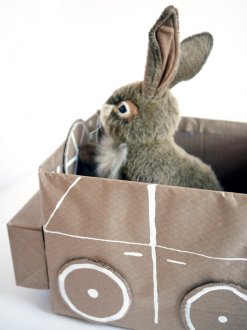 Kids Room Storage - DIY Recycled Cardboard Car