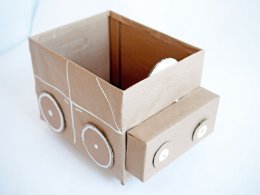Kids Room Storage - DIY Recycled Cardboard Car