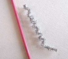 Make pipe cleaner curly-cue antennae Make pipe cleaner curly-cue antennae