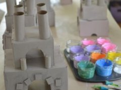 make princess castles from recycled materials