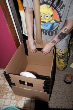 pirate-ship-out-of-cardboard